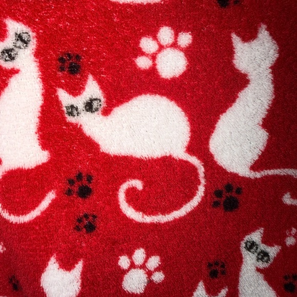 Red Cat Print Robe - Picture 9 of 11